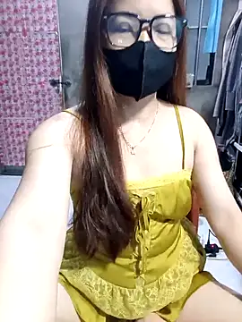 lanahotvn online show from April 24, 8:06 am