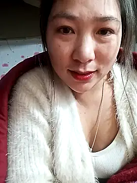 giang0055 online show from January 6, 1:48 pm