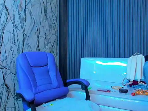 Boy tatto77 online show from April 21, 1:28 pm