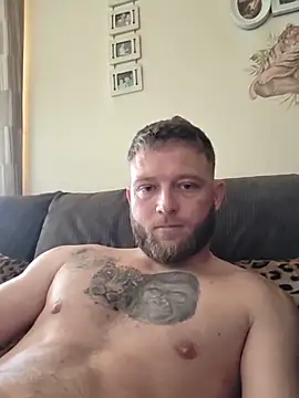 Snapshot of yandy_p90 chatting on June 14, 3:14 pm yandy p90 online show from June 14, 3:14 pm