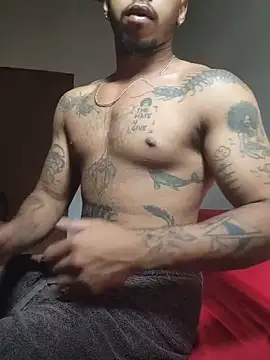 ykaromen online show from December 18, 5:41 pm