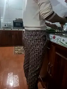 Sweet-Berryy online show from January 17, 12:37 am