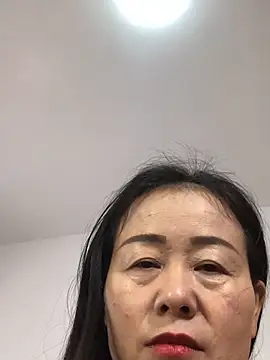 yunyun52012 online show from February 7, 4:49 am