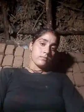Snapshot of Pinki_rani chatting on April 27, 4:49 pm Pinki rani online show from April 27, 4:49 pm
