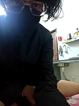 jungleebillax online show from April 11, 7:45 am