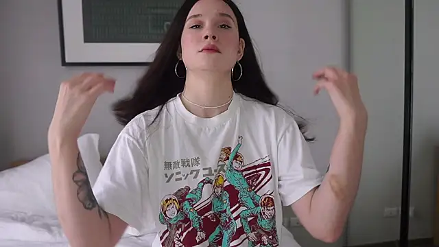 bonjour nihao hello online show from March 17, 4:50 am