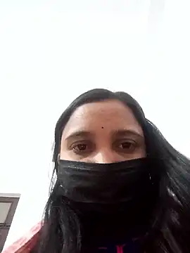 Miya mona online show from January 8, 4:20 pm