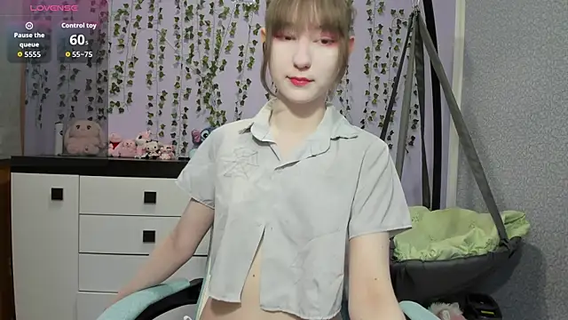 Yoonhee ki online show from June 4, 2:23 pm