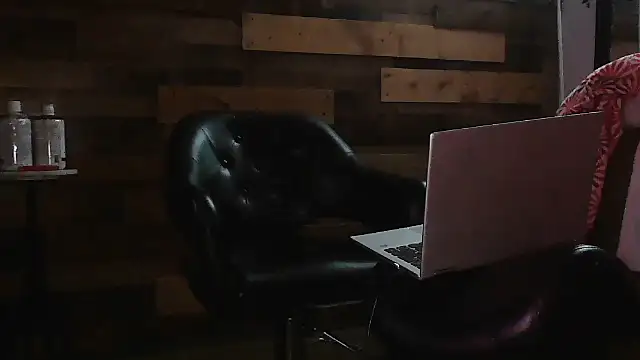 MISTERANDDEMI online show from December 21, 11:50 am