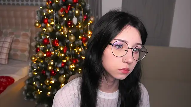 DeliaLoma online show from January 8, 5:21 am