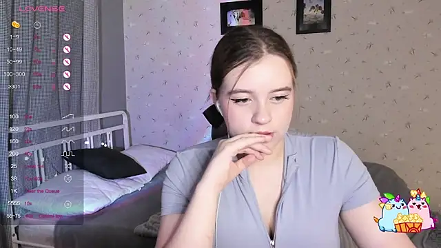 Snapshot of chisifri1 chatting on March 13, 10:27 pm chisifri1 online show from March 13, 10:27 pm