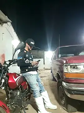 PIGHIGHDIRTY p0 online show from April 9, 5:18 am