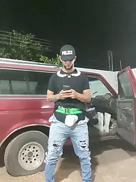 PIGHIGHDIRTY p0 online show from April 16, 5:30 am