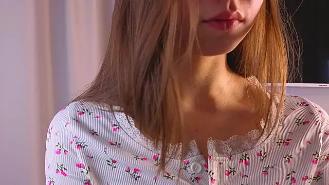 marywilly online show from February 1, 4:27 pm