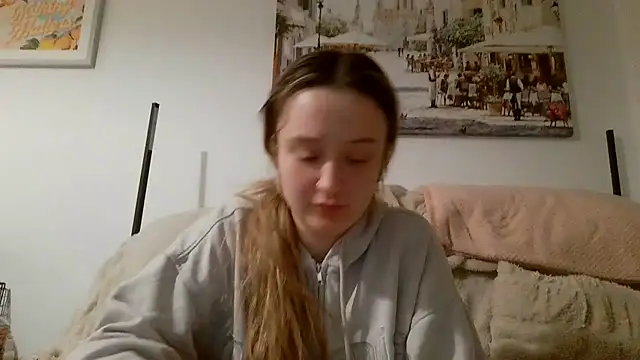 LilyLuck  online show from February 6, 6:55 pm