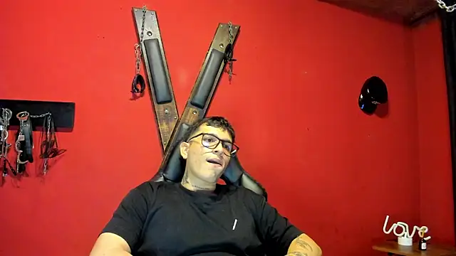 anddy024  online show from December 20, 3:46 am