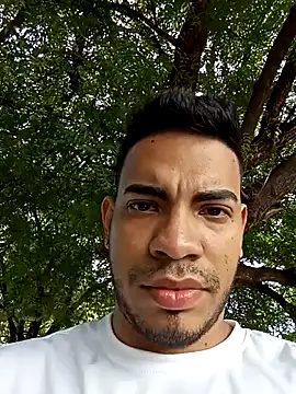 Snapshot of Moreno_latino_sex chatting on December 22, 6:05 pm Moreno latino sex online show from December 22, 6:05 pm
