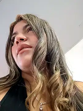 Ivy enjoy online show from April 20, 6:20 pm