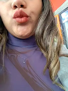 Ivy enjoy online show from April 21, 5:39 pm