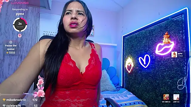 nicol ross19 online show from March 8, 2:04 am