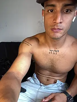 Maicol xxxx online show from February 14, 4:48 pm