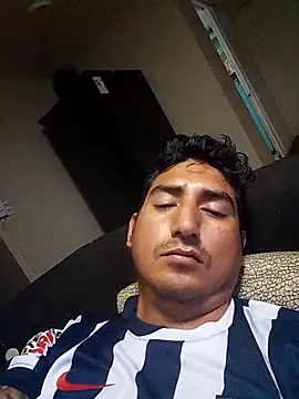 Yrresistible666 online show from February 2, 3:16 am