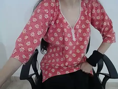 Farhana beautyfull online show from February 27, 4:56 am