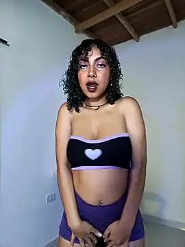 Conejita lis online show from April 22, 5:32 am