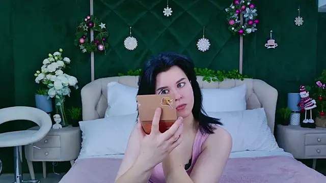 Milana Cold online show from January 8, 5:43 am