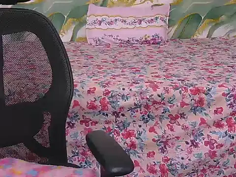 bold-smirthii online show from March 16, 3:45 am