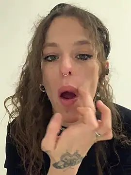 4lien online show from April 5, 1:58 am