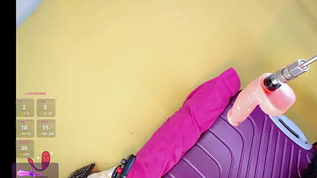 Valeryn Oficial21 online show from February 2, 6:50 pm