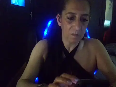 labelgecoquine online show from April 12, 8:25 pm