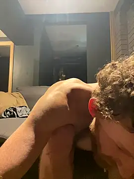 Joshwillo online show from December 19, 11:45 pm