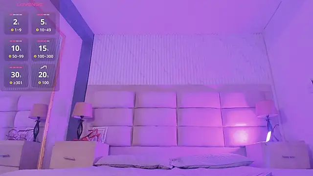 ManuelaEvans  online show from March 12, 8:26 pm