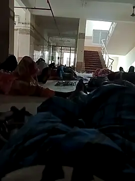 Tamilpaiyan07 online show from April 25, 8:06 pm