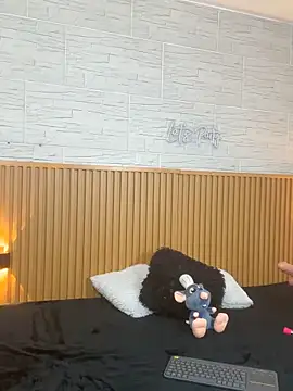 Electra Joness online show from February 5, 12:26 am