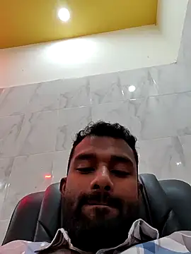Snapshot of dasicapall chatting on February 1, 6:12 am dasicapall online show from February 1, 6:12 am