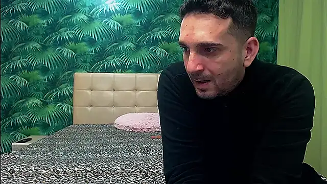 Stella John online show from January 18, 3:20 am