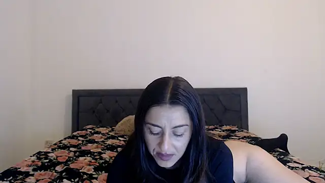 Stella John online show from September 26, 5:55 am