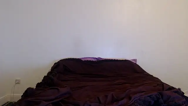 Stella John online show from April 21, 4:41 am