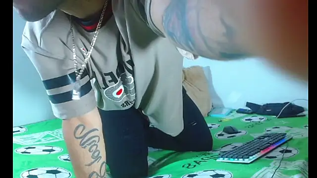 Alphamaster 92 online show from April 23, 10:25 am