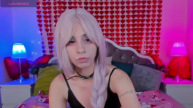 lesilos online show from March 8, 1:25 am