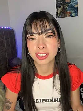 junorise23 online show from March 18, 3:42 am