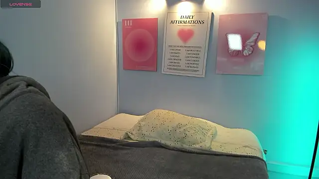 kyoto Aoki online show from February 11, 7:30 pm