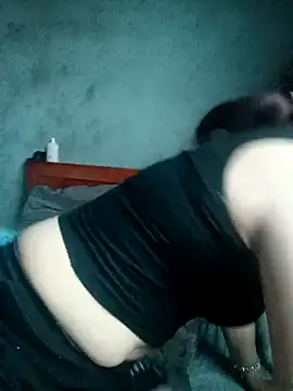 boiboi001 online show from February 15, 5:04 am