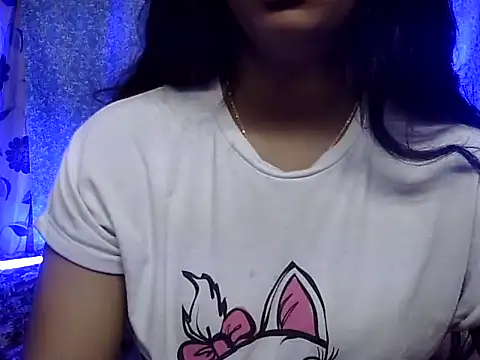 cute Dirty Diva online show from May 31, 1:47 am