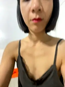 Elly-y online show from December 21, 12:40 am