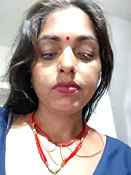 Snapshot of Mahima_rani34 chatting on June 18, 11:20 pm Mahima rani34 online show from June 18, 11:20 pm