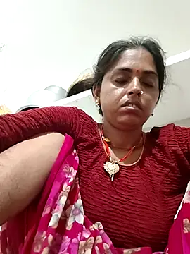 Snapshot of Mahima_rani34 chatting on July 4, 10:49 pm Mahima rani34 online show from July 4, 10:49 pm